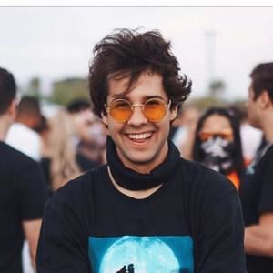Meet your Posher, David dobrik